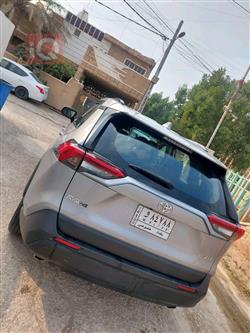 تويوتا راف 4